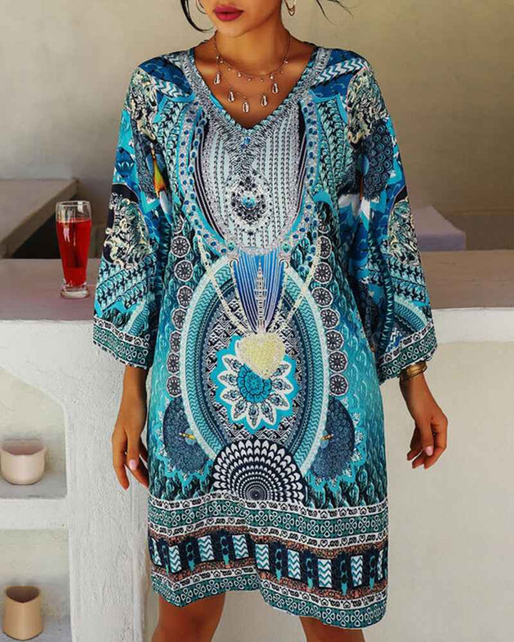 Emelia - Lebhaftes böhmisches bedrucktes Kleid
