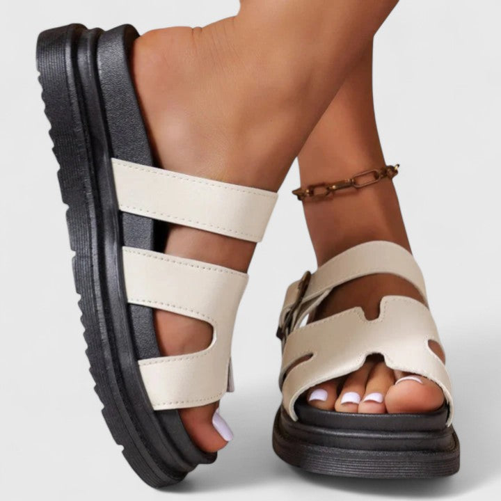 Marilyn – Elegante orthopädische Sandalen