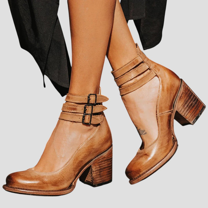 Greta – Elegante orthopädische Stiefel