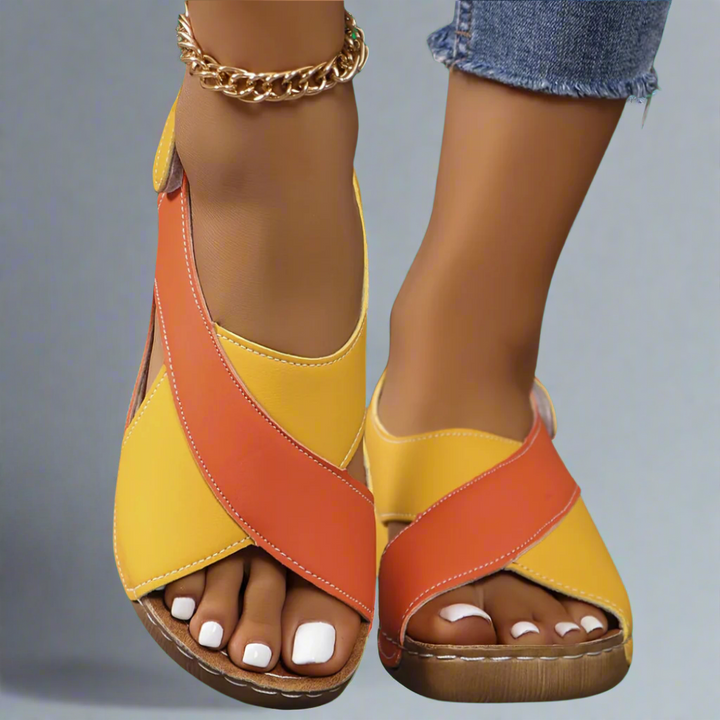 Kendra – orthopädische Colorblock-Sandalen