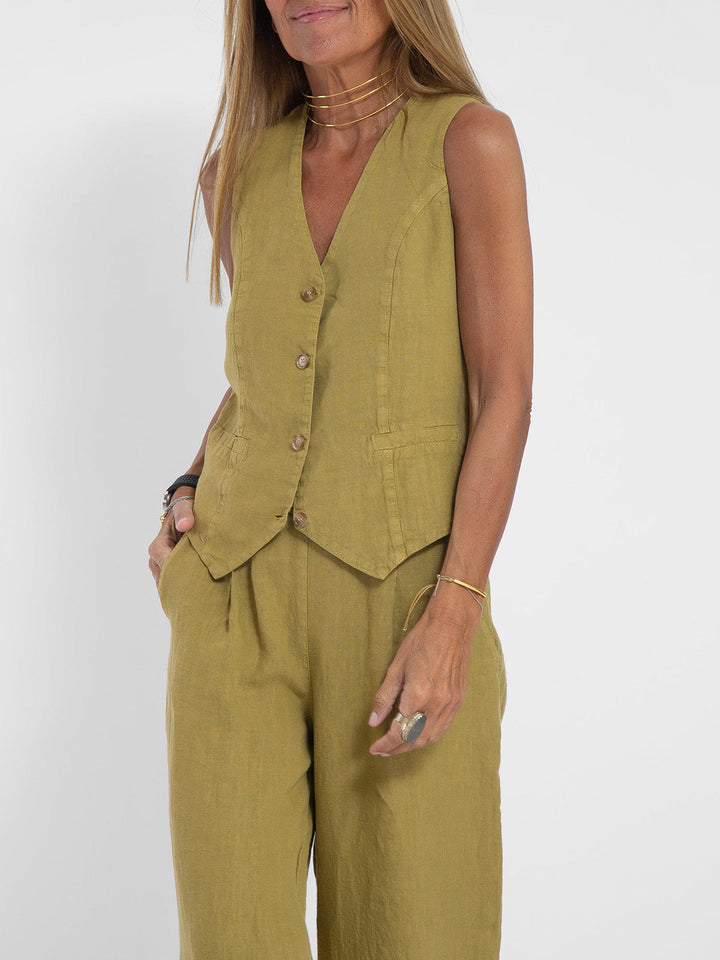 Aira – Set aus Weste mit Knöpfen und weiter Hose