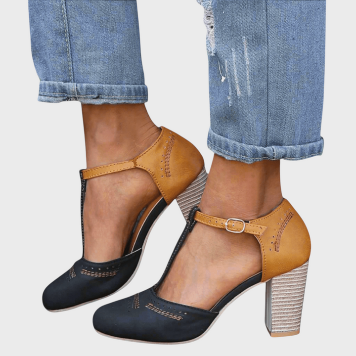 Sapatos de salto alto Liselotte Salzburg Eleni em dois tons, castanho e preto, com design estilo vintage e tira em T.