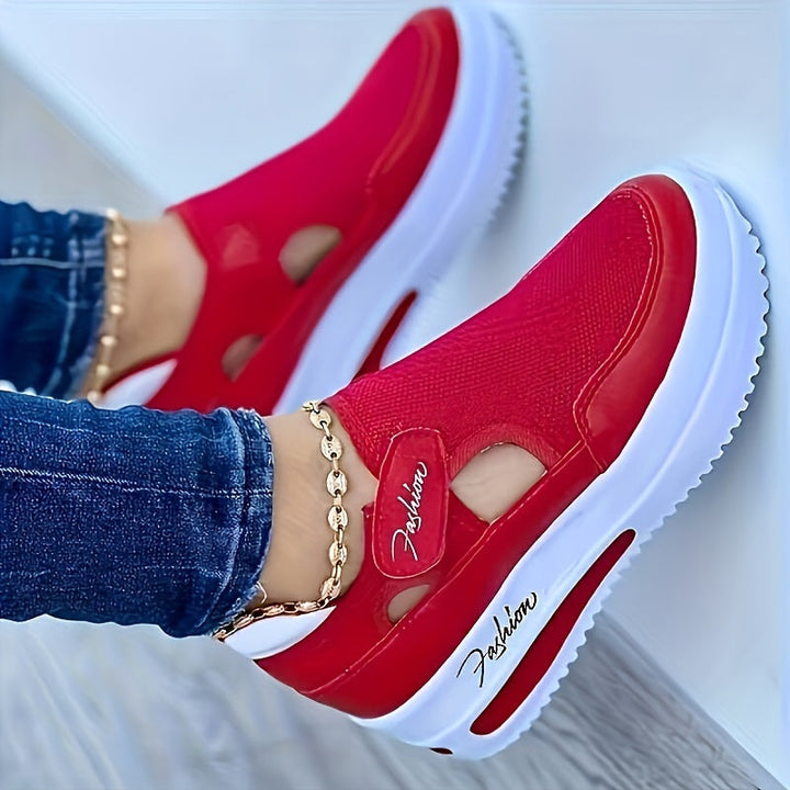 Atmungsaktive Slip-On-Schuhe mit stabilem Tragekomfort