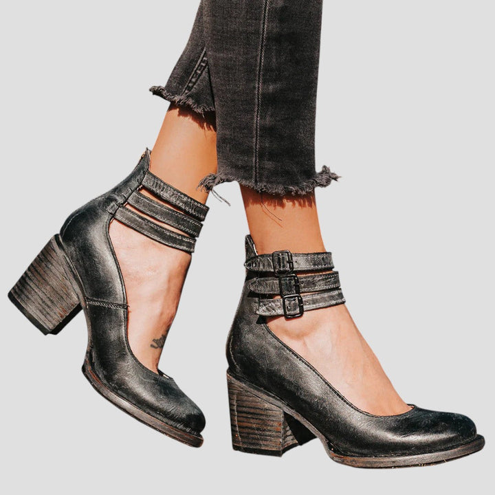 Greta – Elegante orthopädische Stiefel