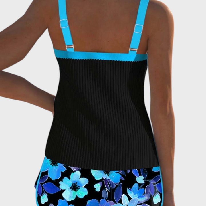 Tankini de duas peças Liselotte Salzburg com top preto canelado e cueca com estampado floral azul e preto