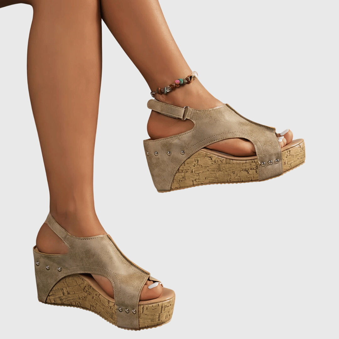 Lucinda – Schicke orthopädische Sandalen
