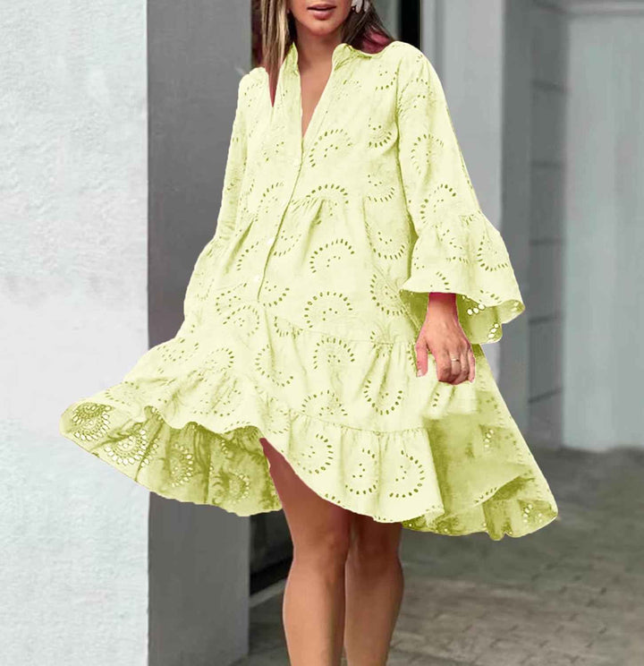 Lydia – Kleid mit Lochstickerei