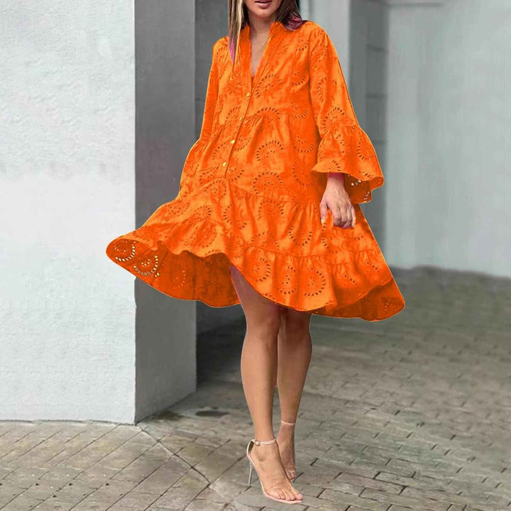 Lydia – Kleid mit Lochstickerei