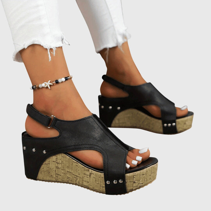 Lucinda – Schicke orthopädische Sandalen