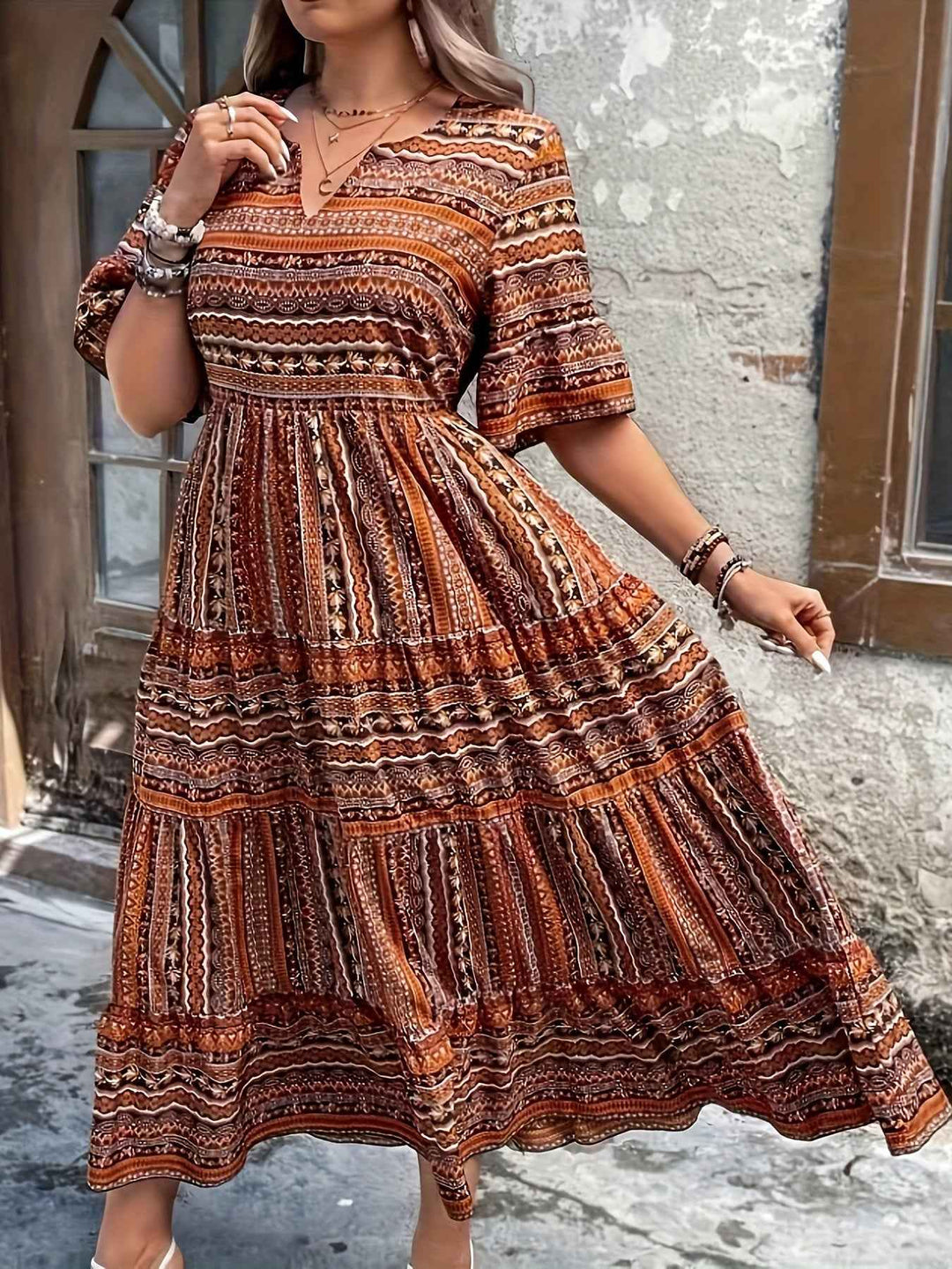 Joraine – Fließendes Ethno-Kleid