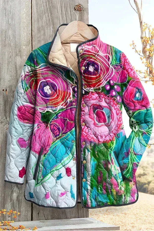 Astrid – Steppjacke mit großem Blütendruck