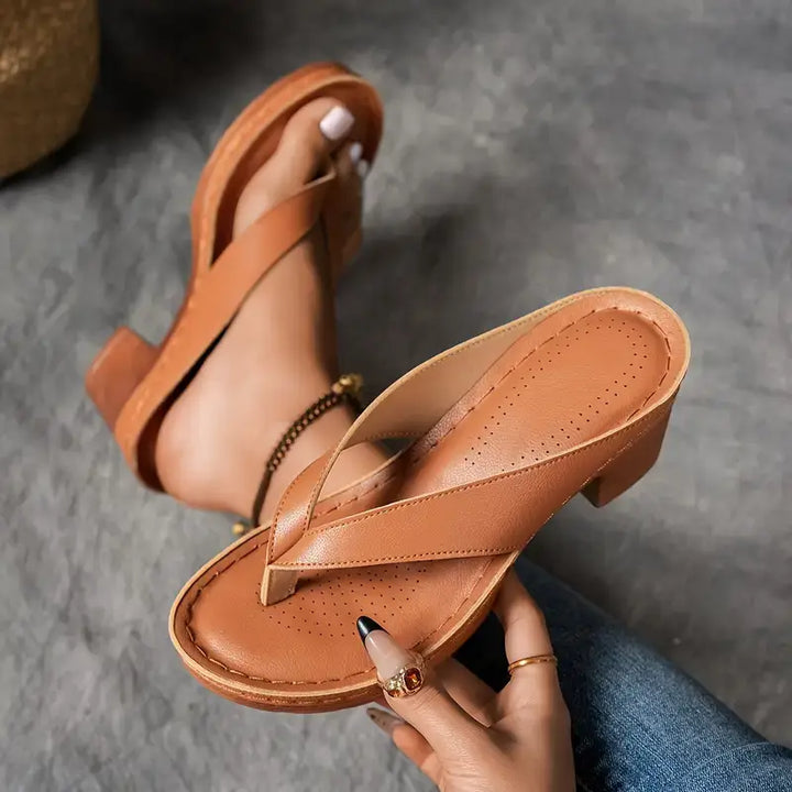 Leona – Elegante orthopädische Sandalen