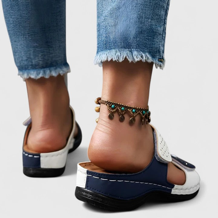 Chelrie – Bequeme orthopädische Sandalen