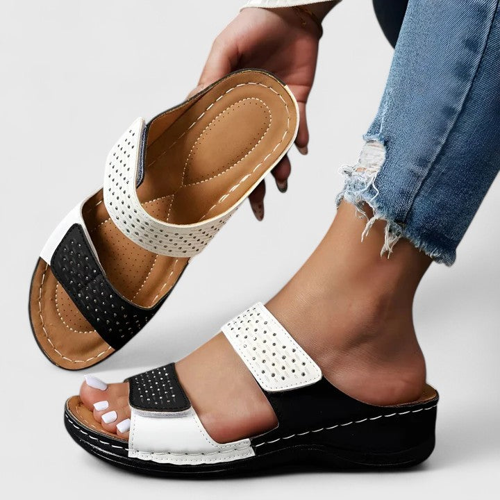 Chelrie – Bequeme orthopädische Sandalen