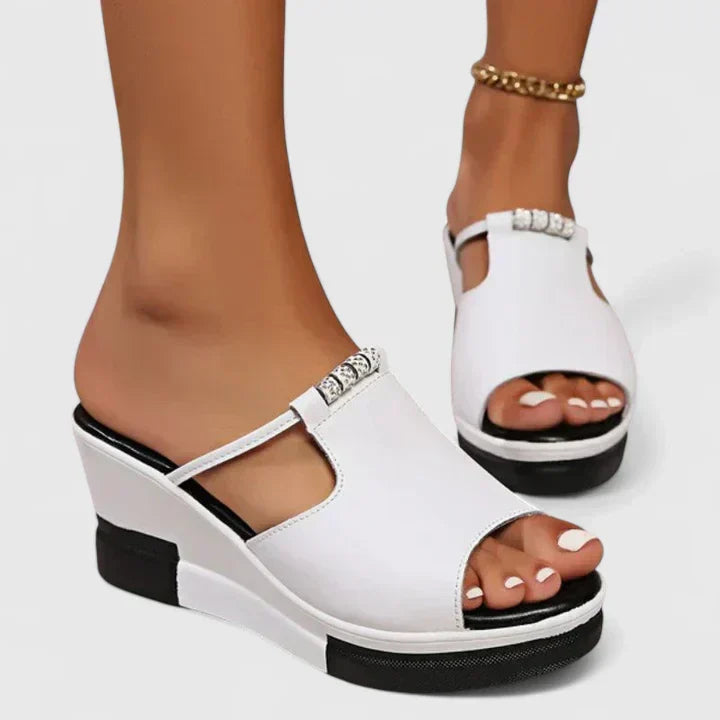 Isola – Schicke orthopädische Sandalen
