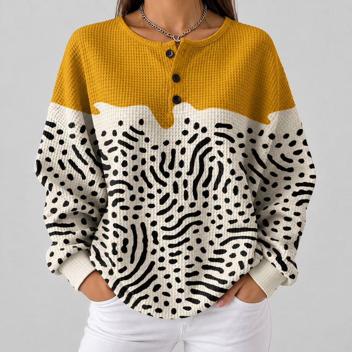 Livie – Senfgelber Pulli mit Pünktchen