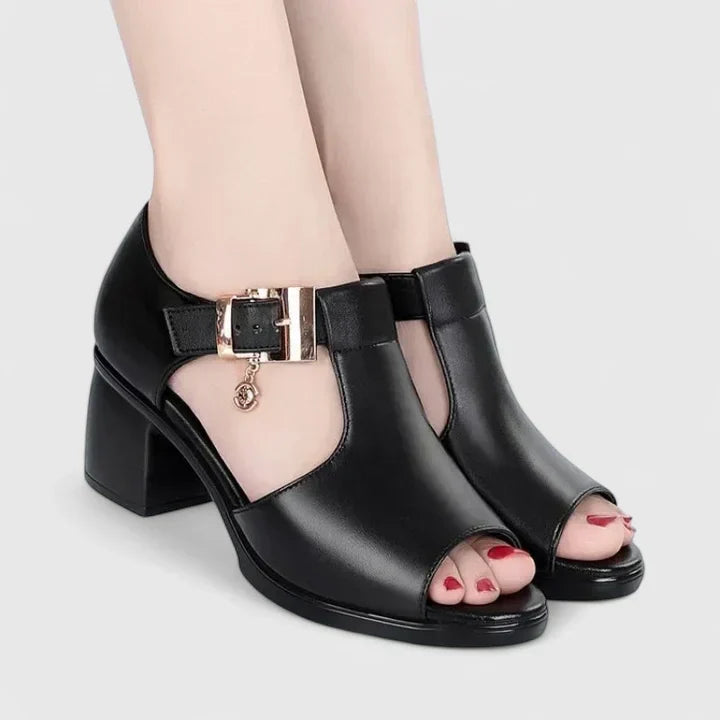 Farrah – Elegante orthopädische Sandalen
