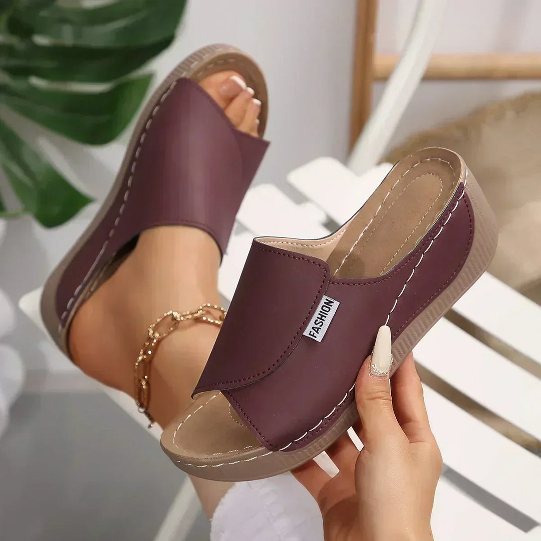 Rumi – Orthopädische Keilsandalen