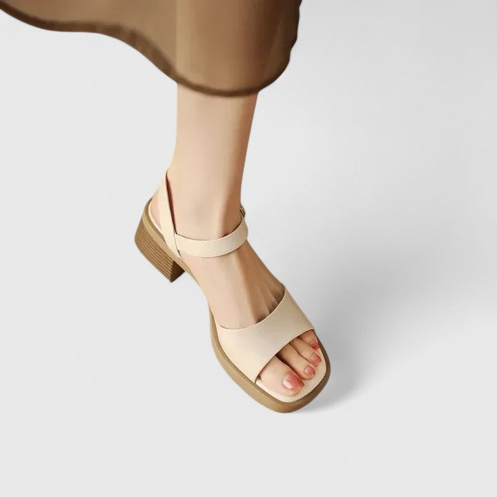 Tessa – Elegante Sandalen