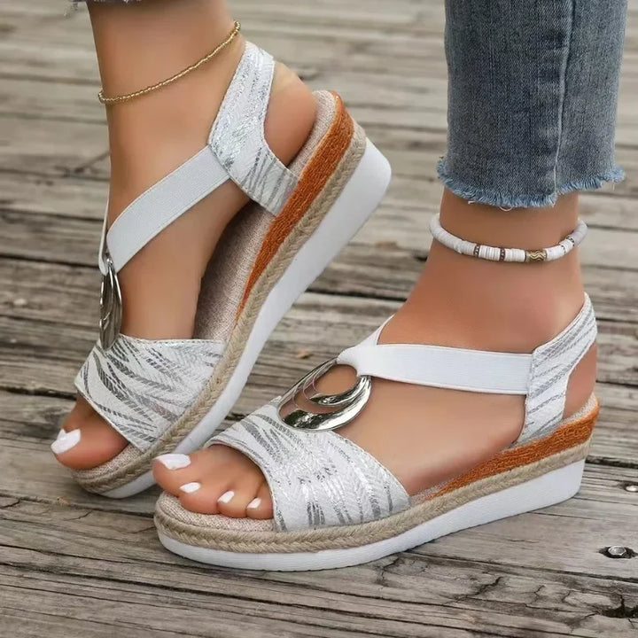 Emmie – Elegante orthopädische Sandalen