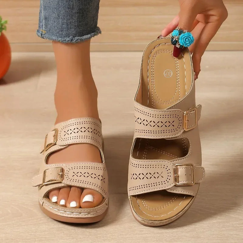 Jade – Verstellbare orthopädische Sandalen