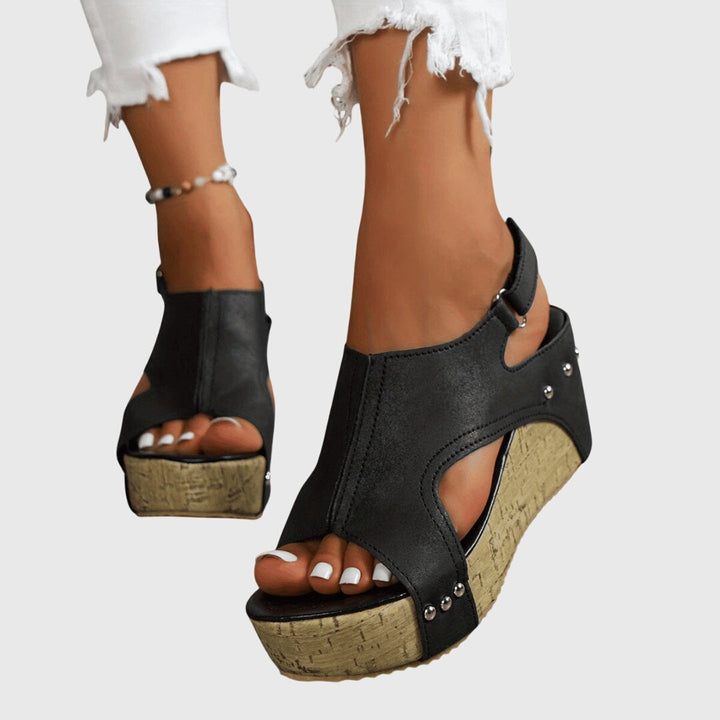 Lucinda – Schicke orthopädische Sandalen