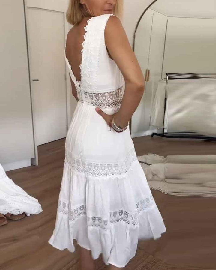 Circe – Spitzen-Trägerkleid mit V-Ausschnitt
