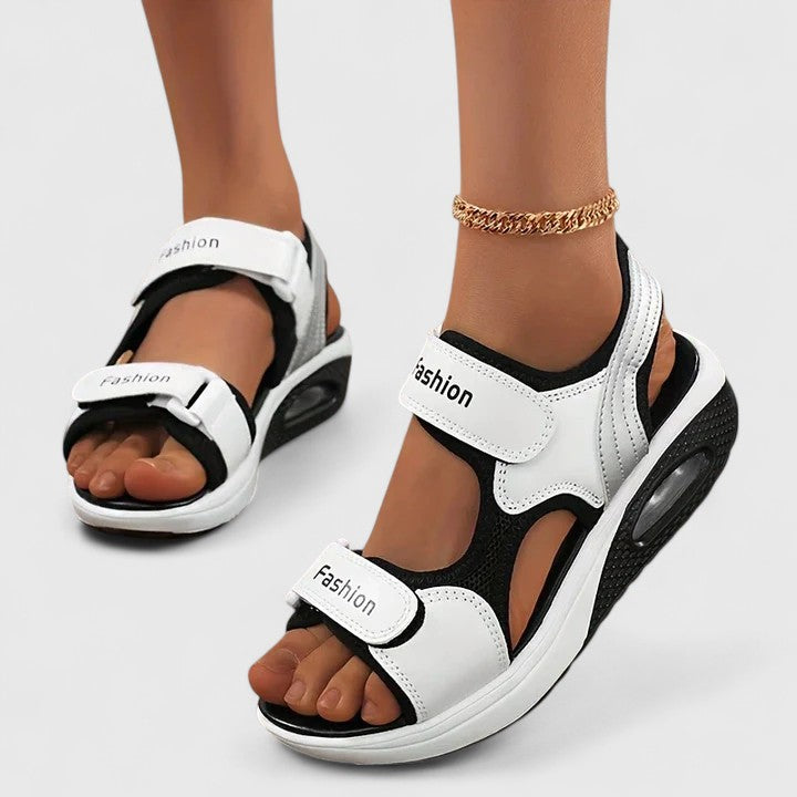 Carra – leichte orthopädische Sandalen