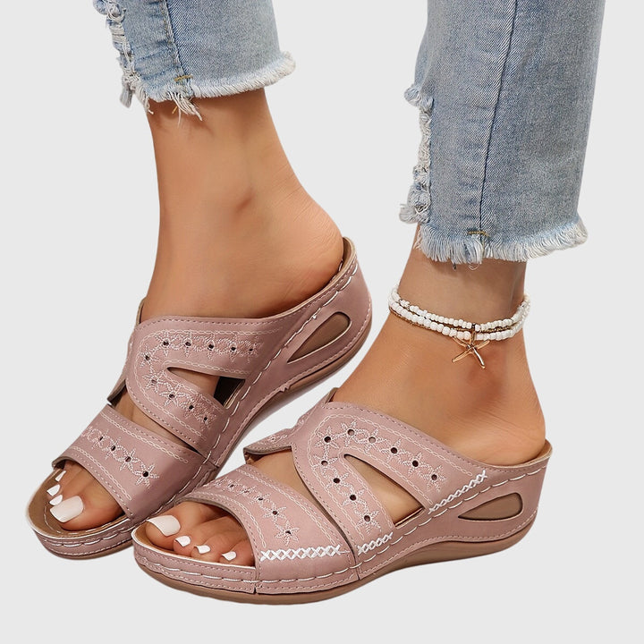 Bonnie – Elegante orthopädische Sandalen