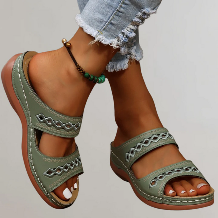 Estelle – Elegante orthopädische Sandalen